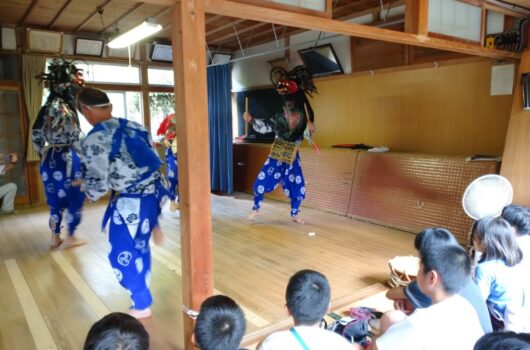 上野村 塩ノ沢地区の獅子舞